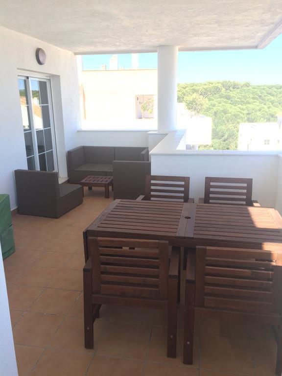 Appartement Las Terrazas De Alcaidesa Exterior photo